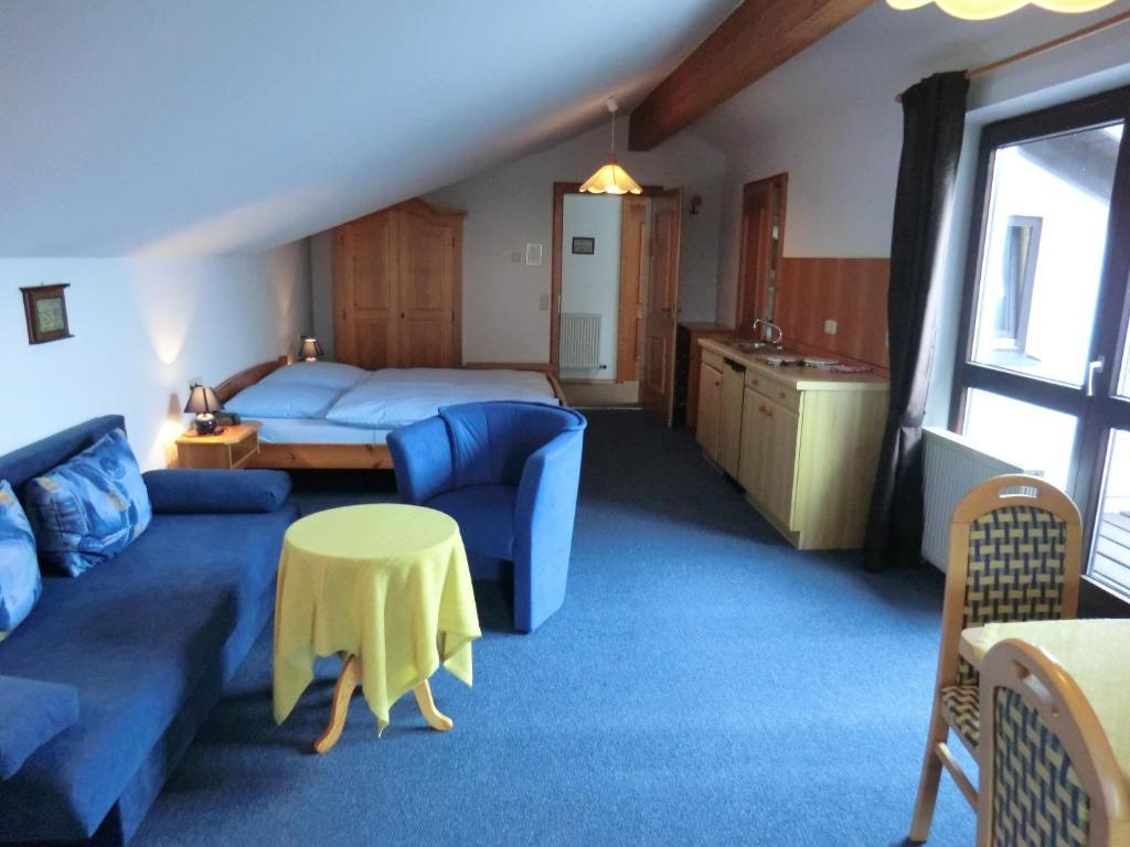 Hotel Garni Rottaler Hof 바트그리스바흐 객실 사진